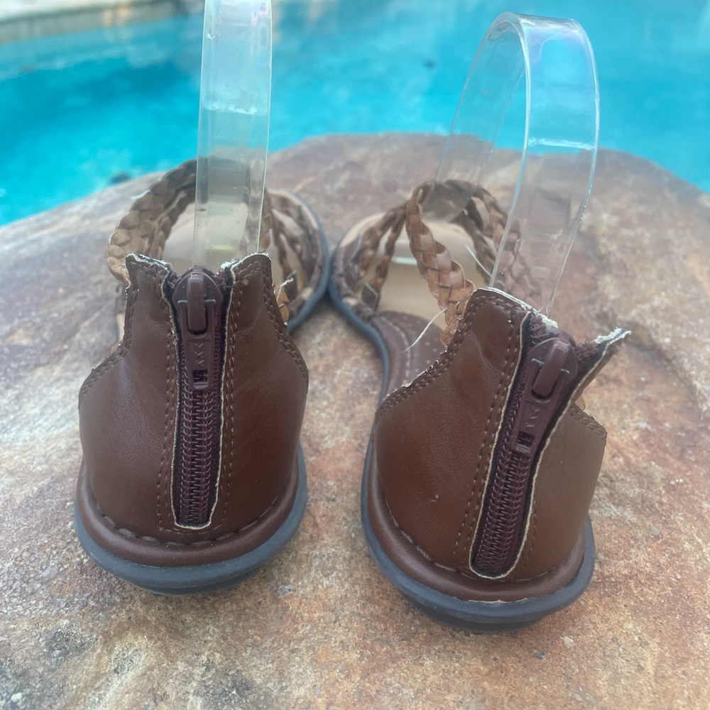 b.o.c. Braided Straps Back Zip Sandals (TSE) - Picture 4 of 10